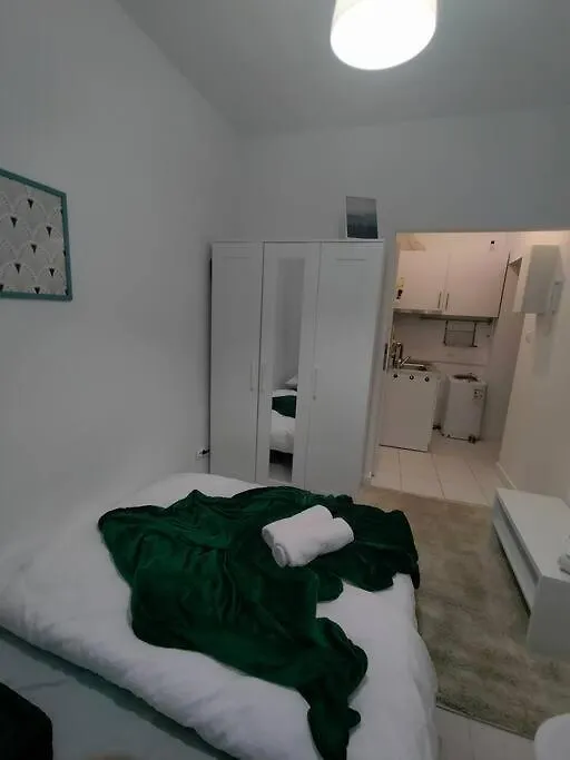 Cozy Apartment In Warsaw Center